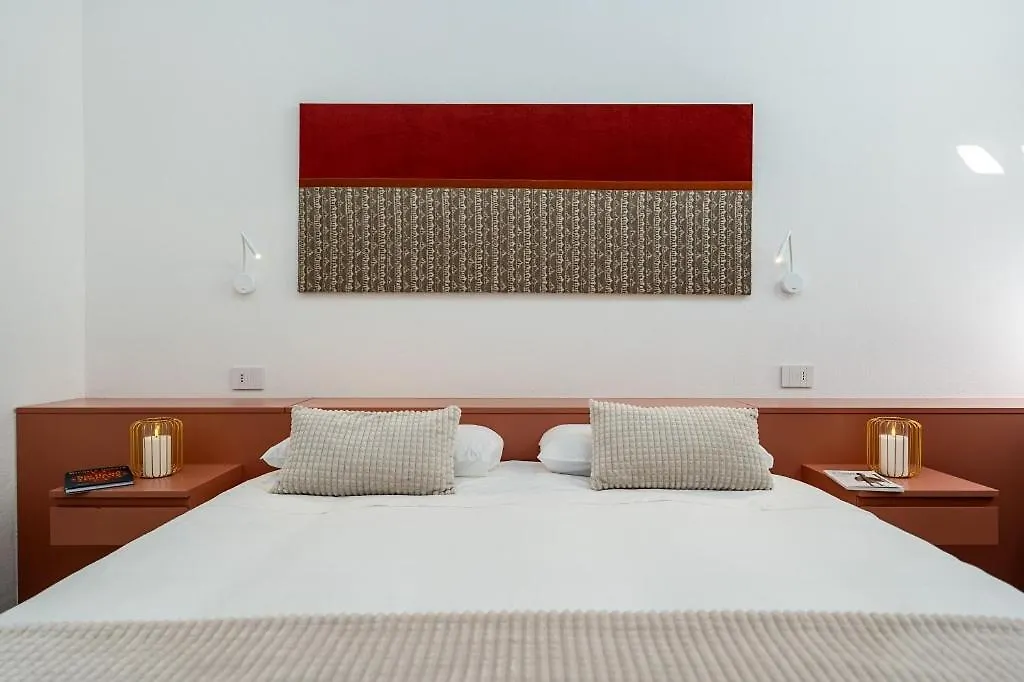 Habitart Hotel Monserrato Guest house