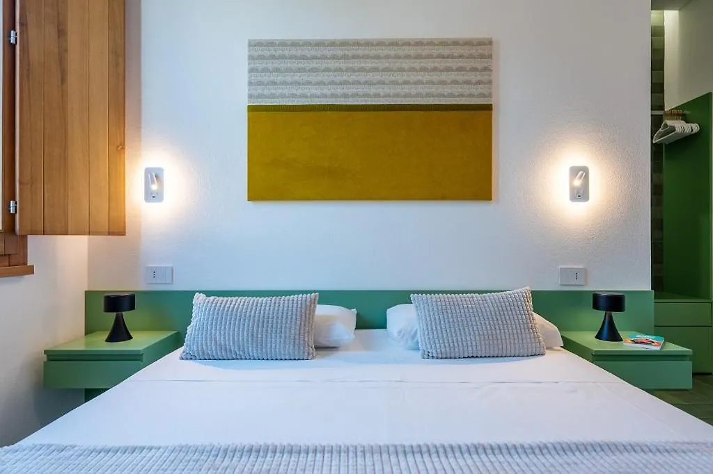 Habitart Hotel Monserrato Guest house